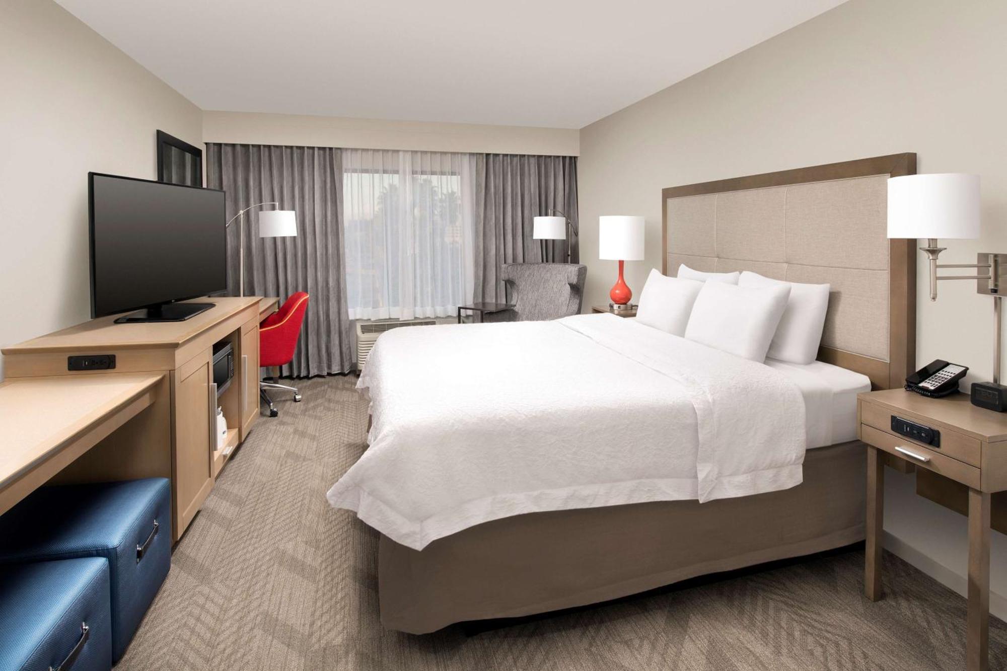 Hampton Inn & Suites Anaheim Garden Grove Dış mekan fotoğraf
