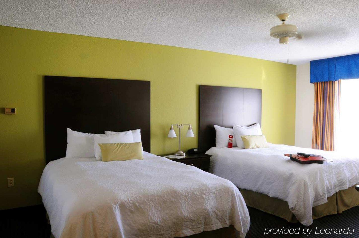 Hampton Inn & Suites Anaheim Garden Grove Oda fotoğraf