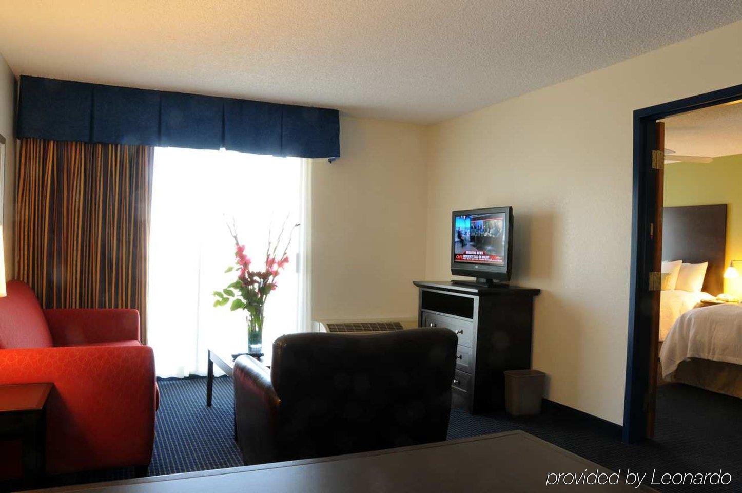 Hampton Inn & Suites Anaheim Garden Grove Oda fotoğraf