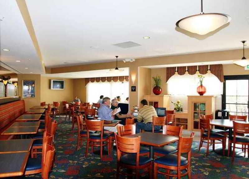 Hampton Inn & Suites Anaheim Garden Grove Restoran fotoğraf