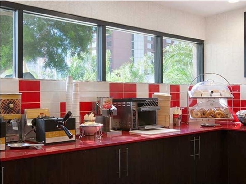 Hampton Inn & Suites Anaheim Garden Grove Dış mekan fotoğraf