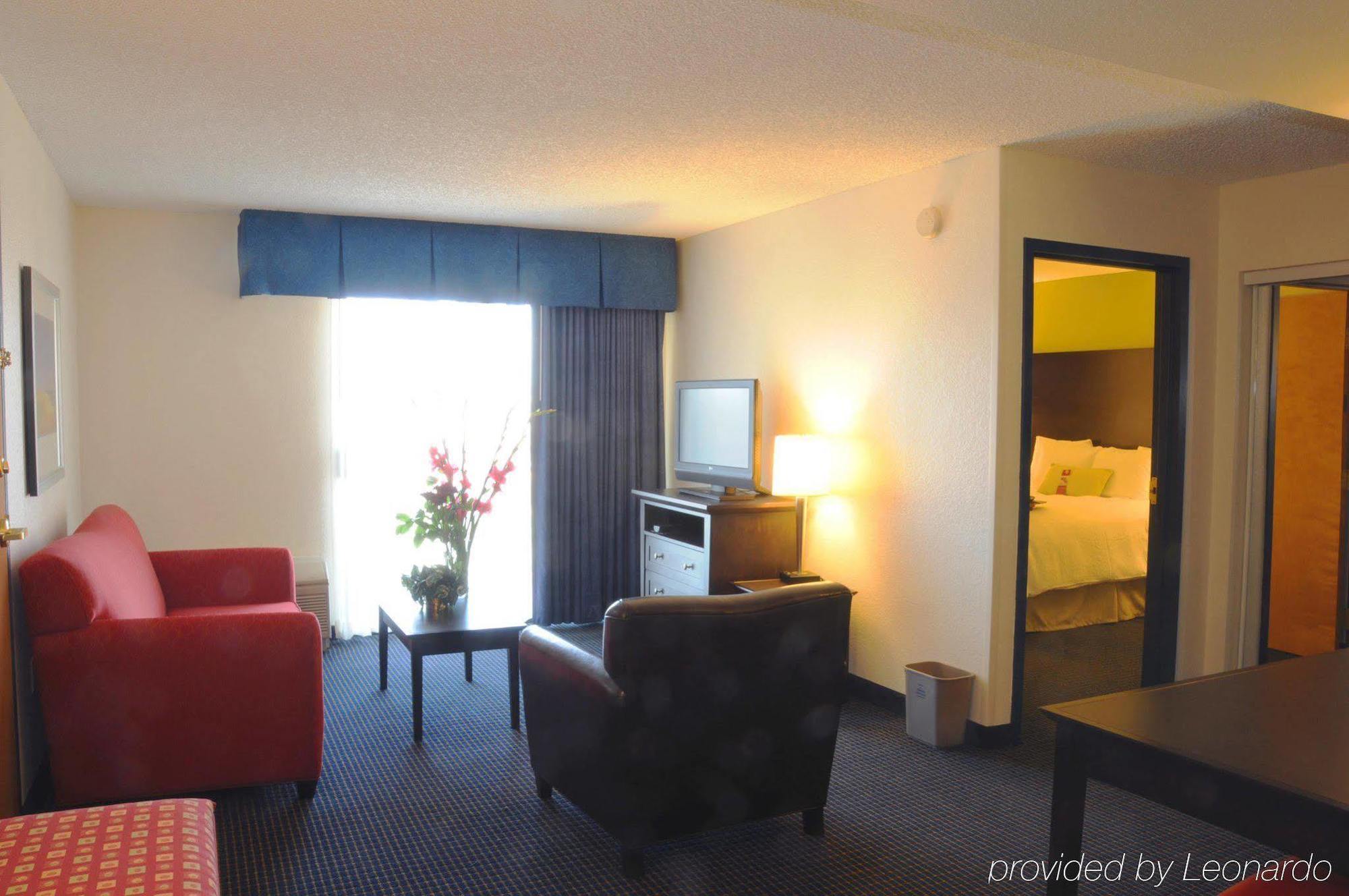 Hampton Inn & Suites Anaheim Garden Grove Oda fotoğraf